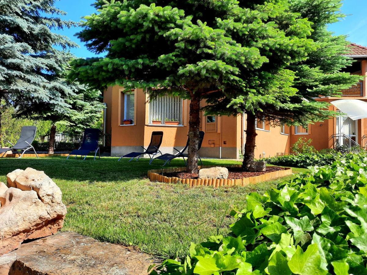 Harmonia Vendeghaz Apartment Balatonalmádi Exterior photo