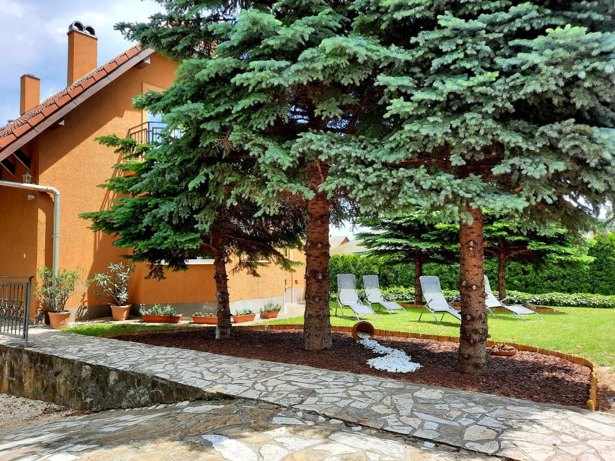 Harmonia Vendeghaz Apartment Balatonalmádi Exterior photo